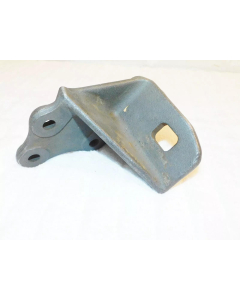 Motorfestebrakett venstre '64-66 mustang/falcon smb